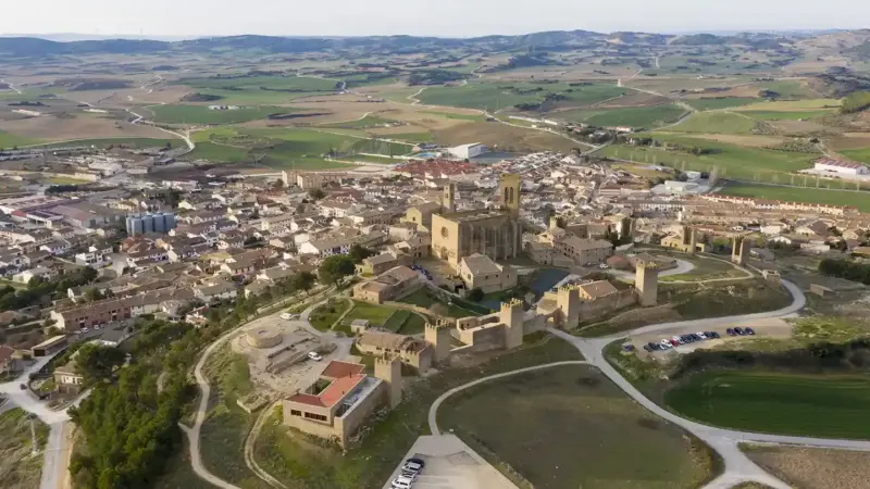 Que ver en Artajona España