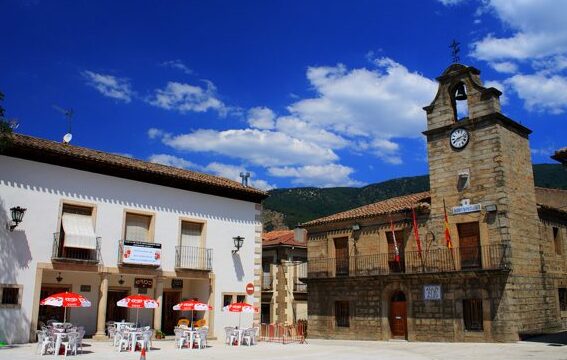 Qué ver en La Adrada, España
