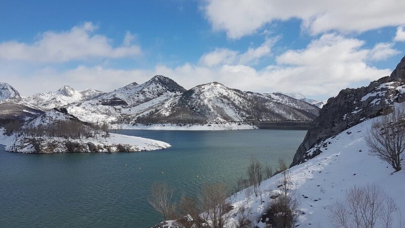 Qué ver en Puebla de Lillo, España