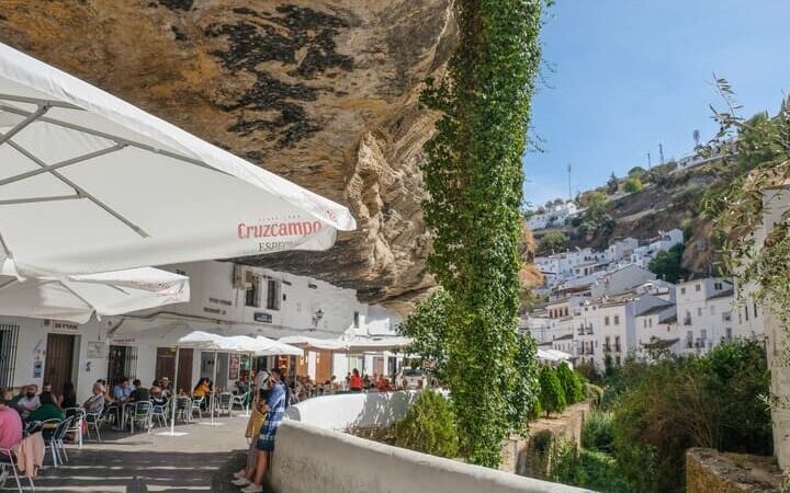 Qué ver en Setenil de las Bodegas en un día, España